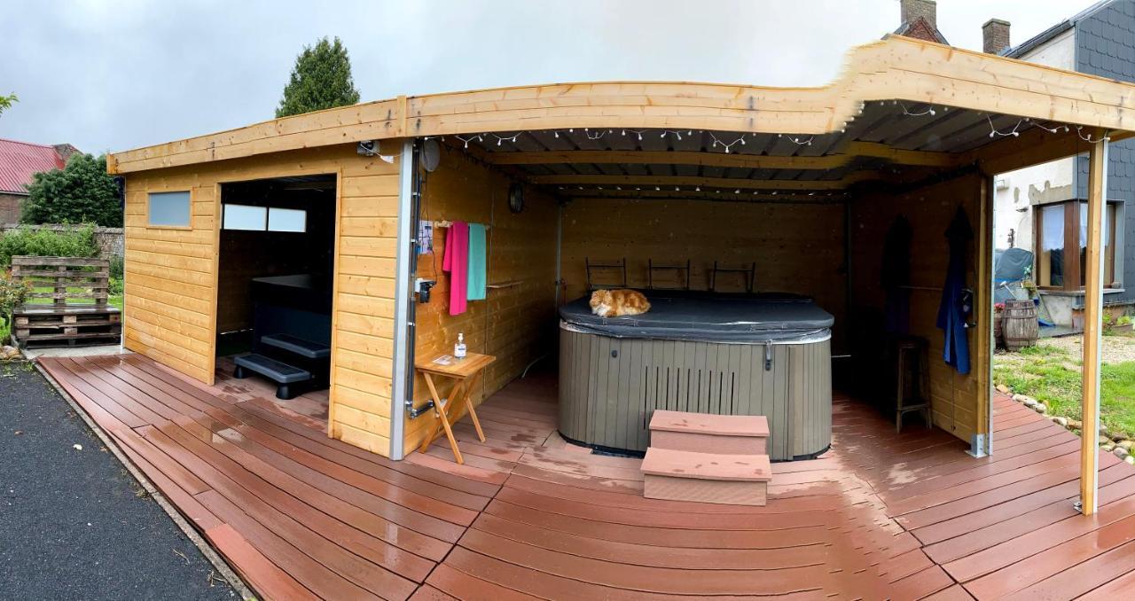 Le Chateau De Frankie Spas-Saunas Grand-Reng Bagian luar foto