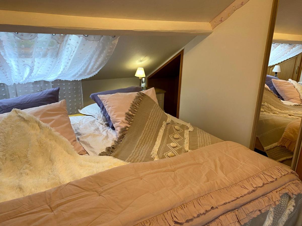 Le Chateau De Frankie Spas-Saunas Grand-Reng Bagian luar foto