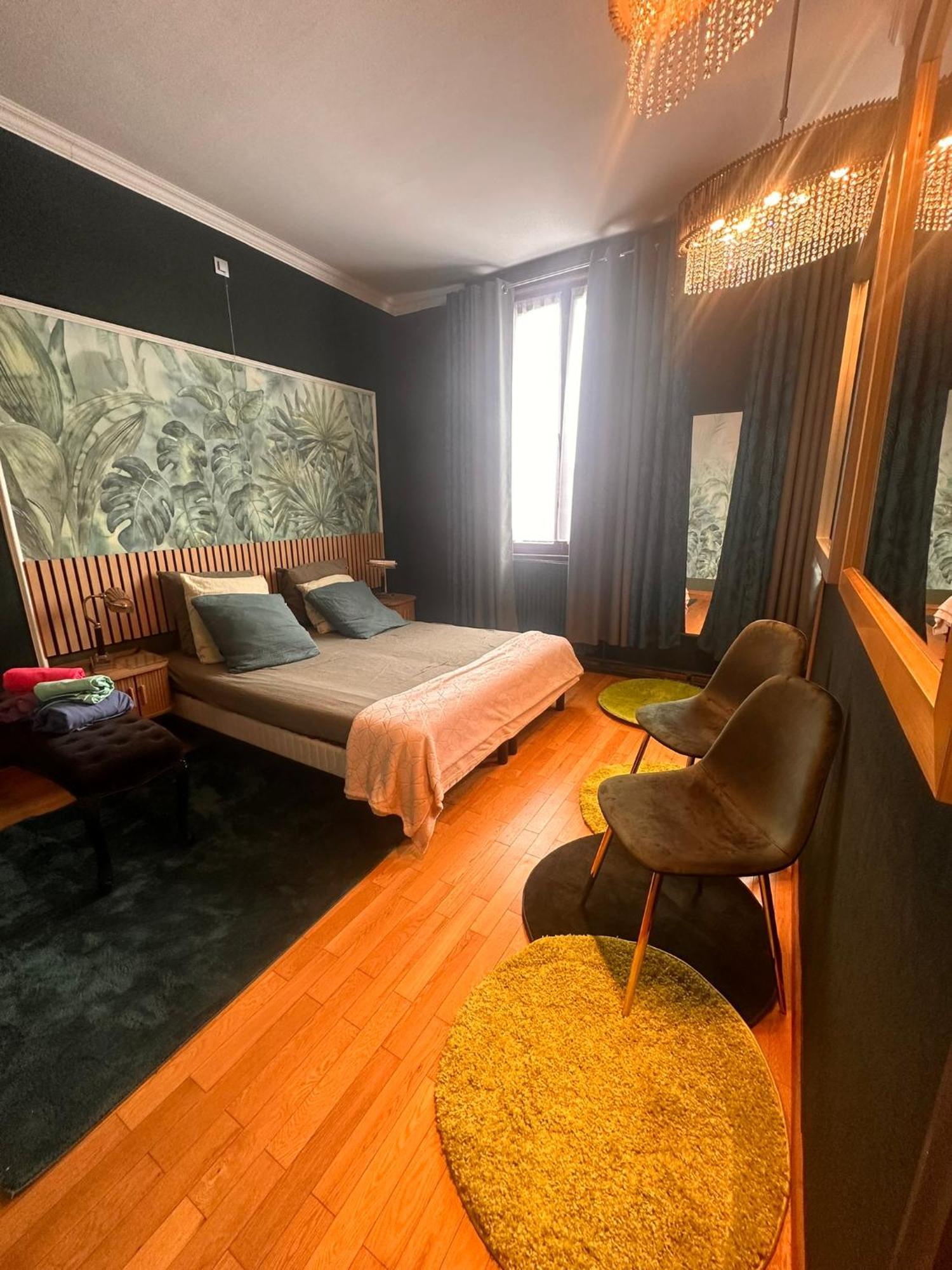 Le Chateau De Frankie Spas-Saunas Grand-Reng Bagian luar foto